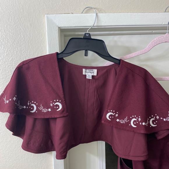 Unique Vintage 1970s Moon and Stars Embroidered Capelet Swing Dress - Picture 9 of 14